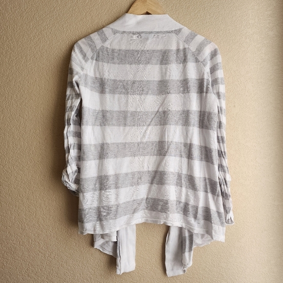 Express Gray and White Striped Knit Cardigan Size M - Picture 9 of 13